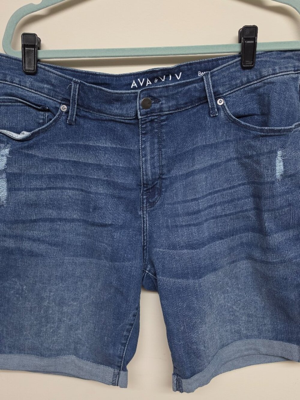 Ava & Viv Cuffed Bermuda Denim Shorts | Size 22W | Stretchy Distressed Jean Shor